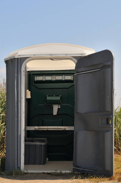 Best Porta potty delivery and setup  in Mountain View, HI