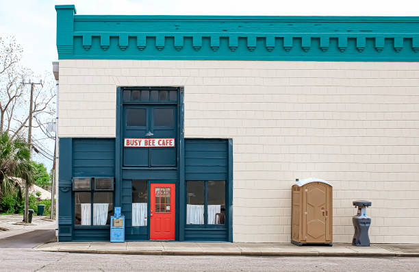 Best Portable restroom trailer rental  in Mountain View, HI